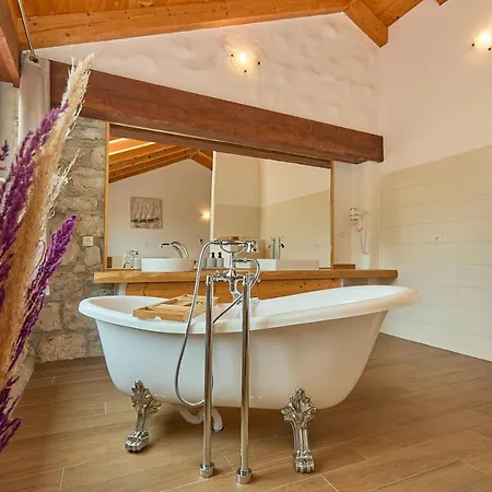 House Abatros * Babino Polje